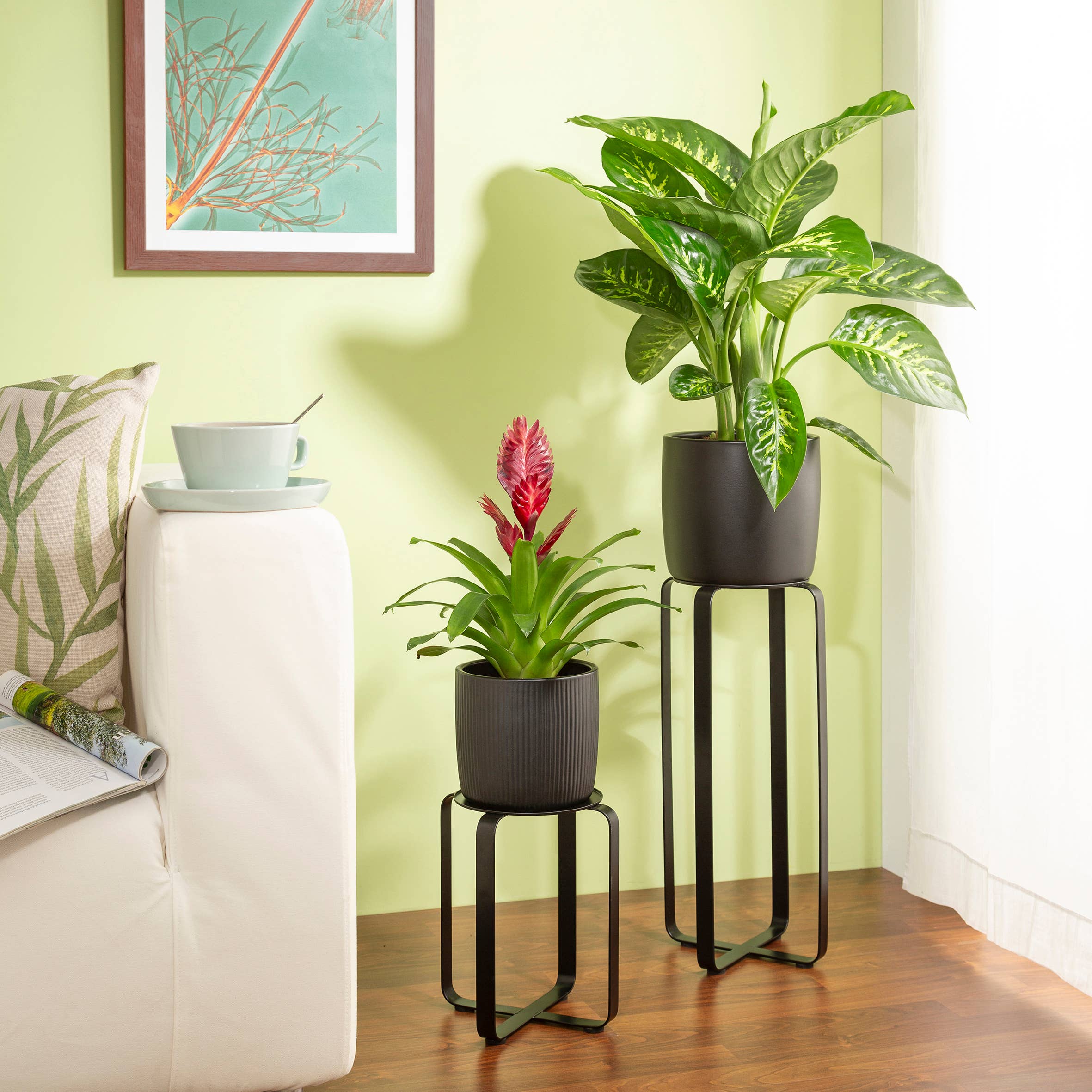 Pflanzenständer/Blumentopfständer Avignon aus Metall